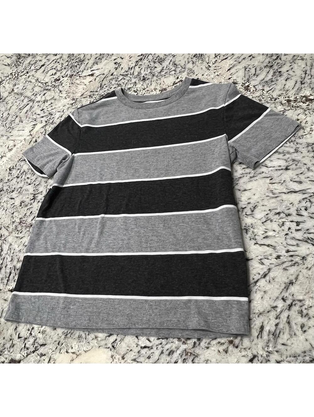 Old Navy Gray Striped Short Sleeve T-Shirt Boys Size Large (10/12)